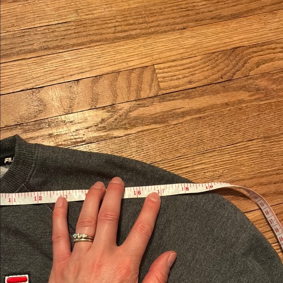 Fila Gray Crewneck Sweater Athletic Style - Picture 9 of 12